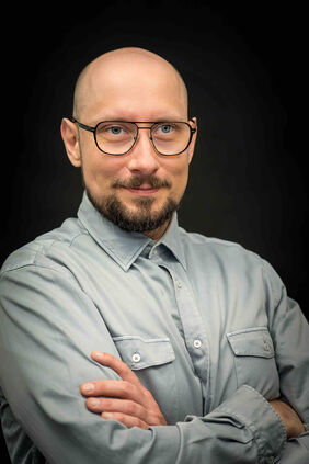 Portrait of Wojciech Pokrzywa (PhD), (Photo: International Institute of Molecular and Cell Biology, Warsaw)